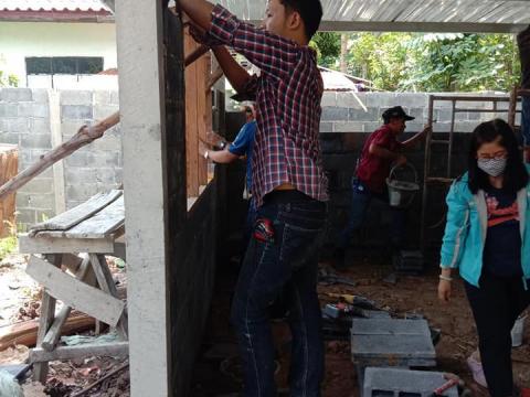 ร่วมแรง ร่วมใจ สร้างที่อยู่อาศัยให้กับผู้ยากไร้