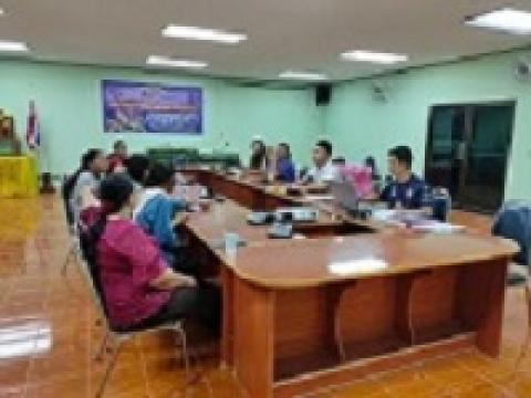 โครงการอบรมให้ความรู้และประชาคมเพื่อจัดทำแผนพัฒนาท้องถิ่น