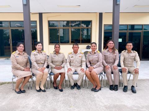 ร่วมถ่ายรูปก่อนเข้าประชุมสภาสมัยสามัญที่ 1 ครั้งที่ 1